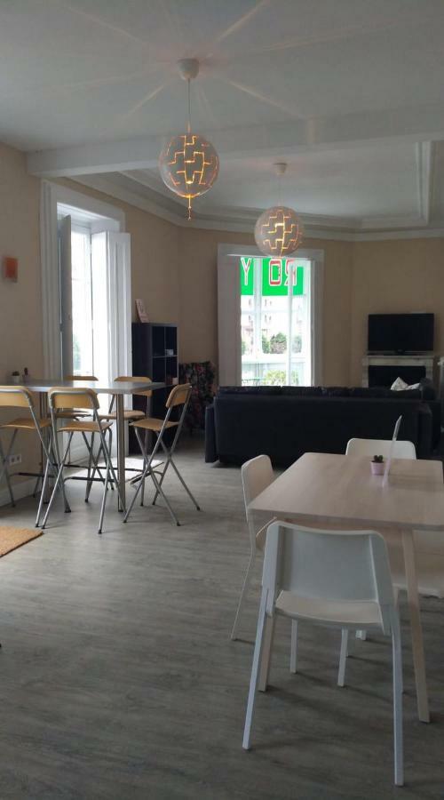 Hostel Royalty Albergue Сантандер Экстерьер фото