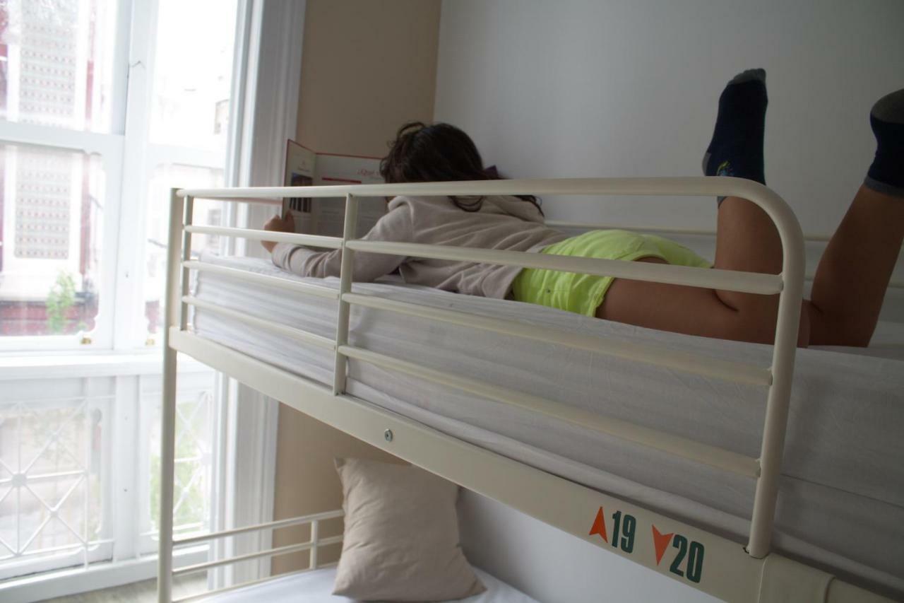 Hostel Royalty Albergue Сантандер Экстерьер фото