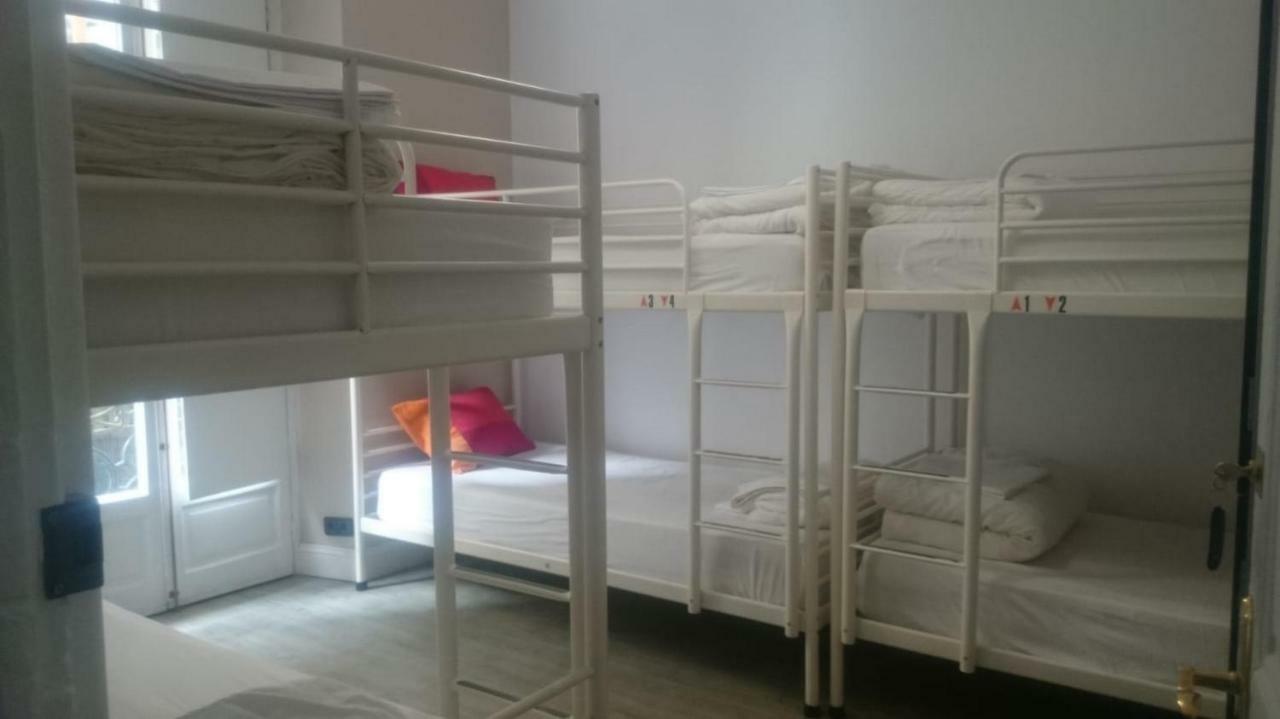 Hostel Royalty Albergue Сантандер Экстерьер фото